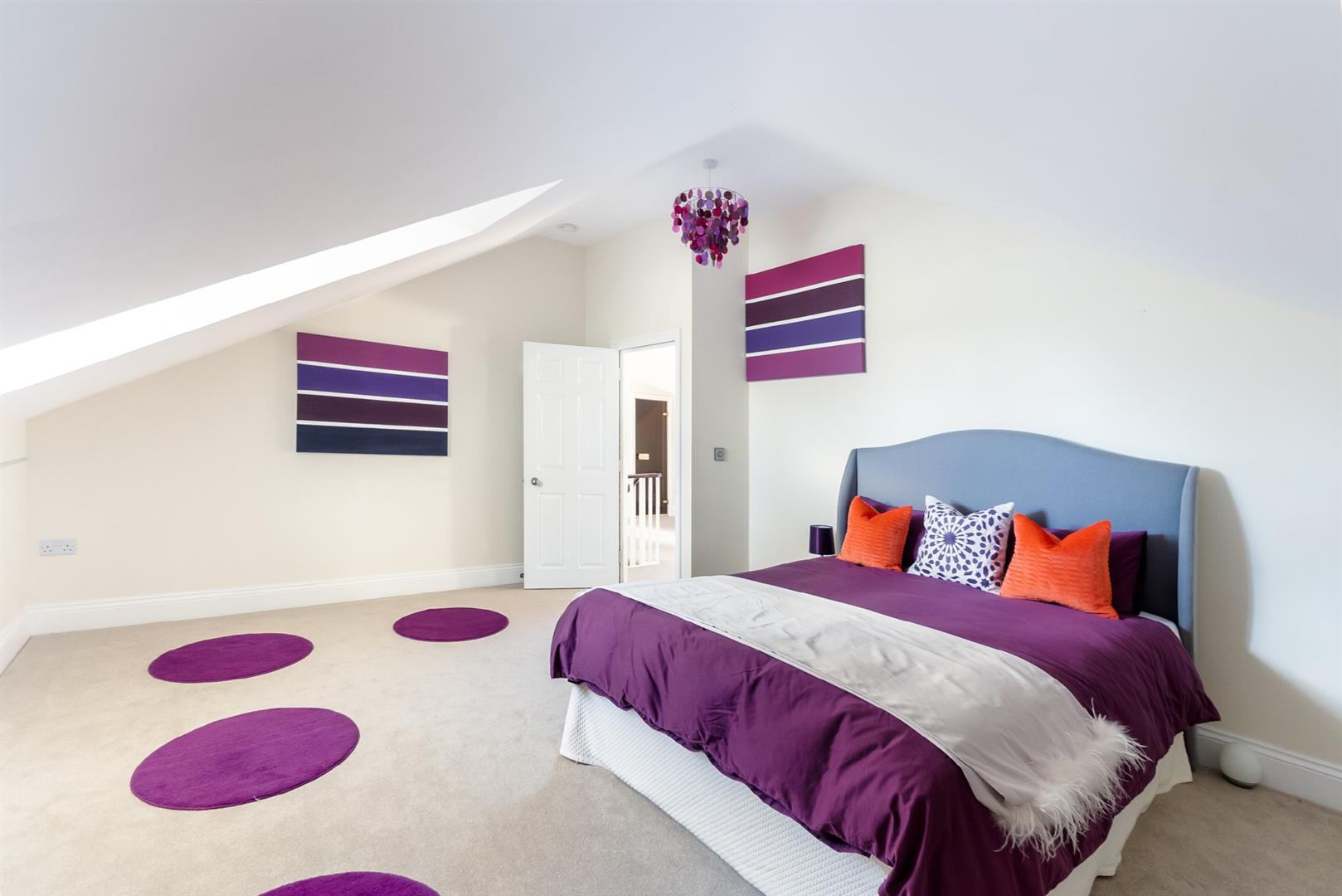 Kissing Tree Way, Alveston Vaughan Reynolds Estate Agents